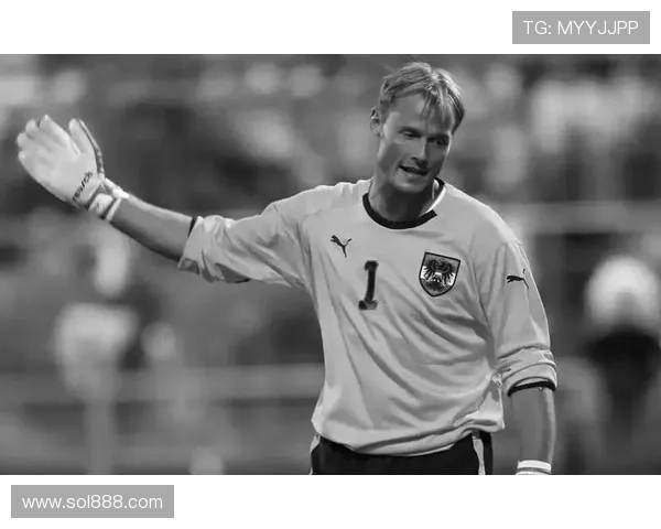 阿森纳缅怀曼宁格 举行黑纱纪念赛